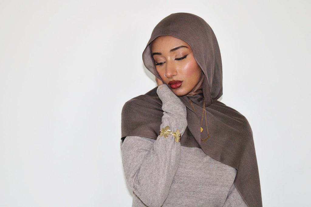 Taupe