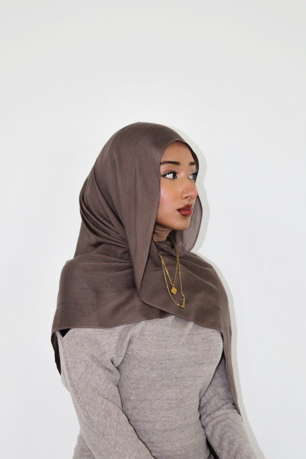 Taupe